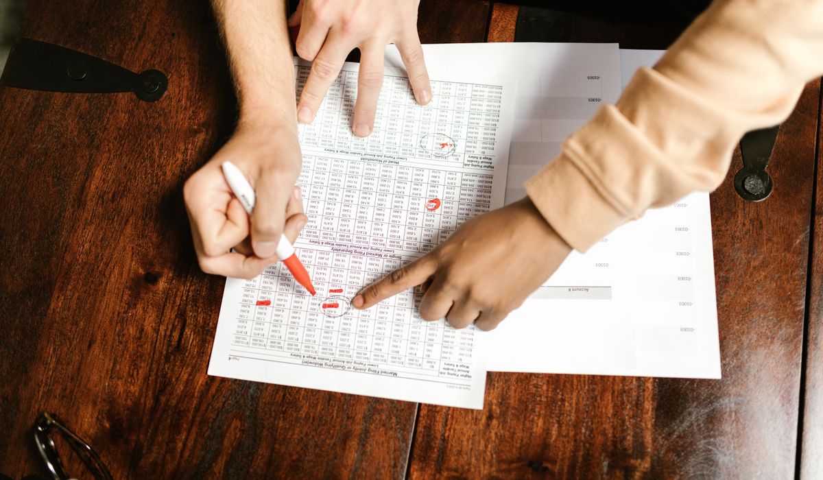 Preparing an Agenda Before Formal Minute Taking